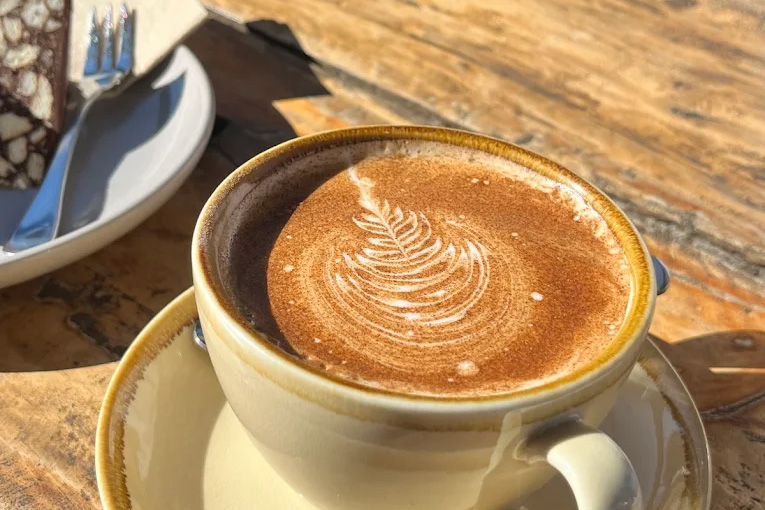 Country coffee stop on a private Great Ocean Road tour